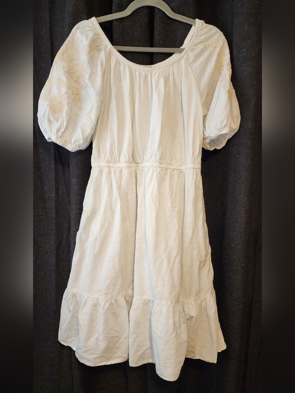 Knox Rose White Embroidered Puff Sleeve Dress Women’s M Boho Peasant Tiered
